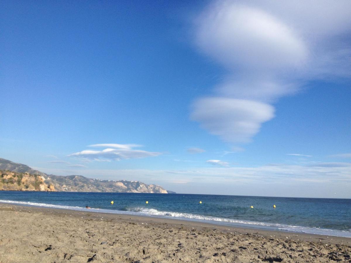 Capistrano Playa Relax & Enjoy Apartment Nerja Bagian luar foto