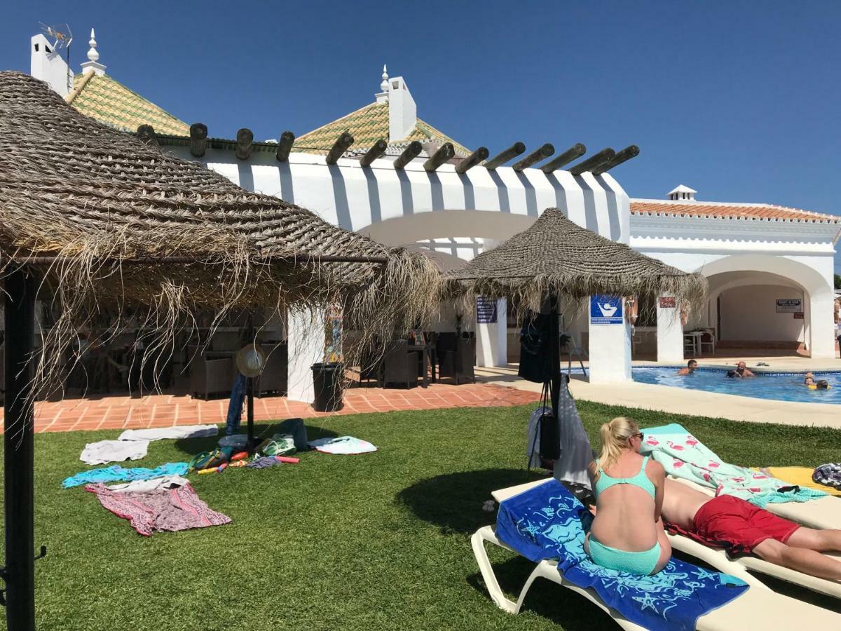 Capistrano Playa Relax & Enjoy Apartment Nerja Bagian luar foto